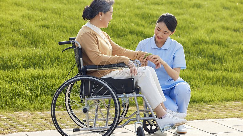 成都智慧养老代理政策解读：政策红利下的行业机遇